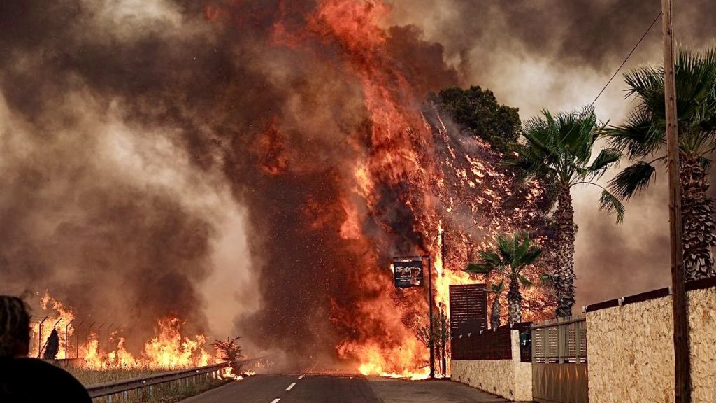 Fire in Attica: The fire in Malakasa is in recession
